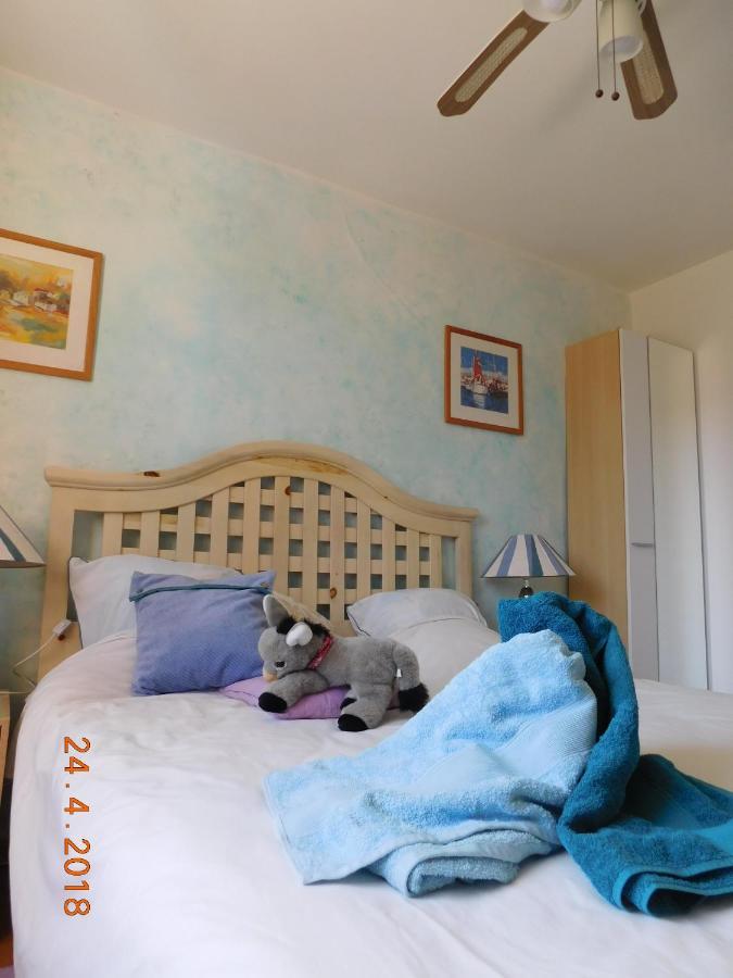 Chez Nous. B & B Bassy Eksteriør billede